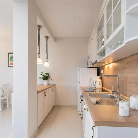 One-bedroom In