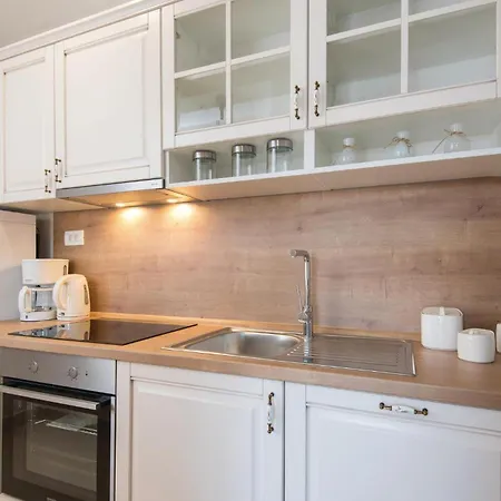 Διαμέρισμα Cozy In With Kitchen Orebić
